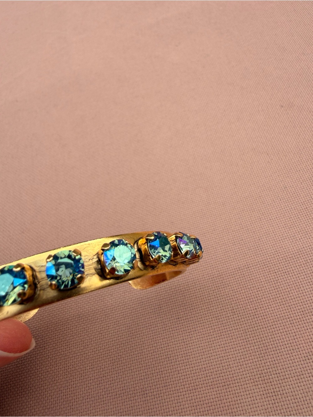 Tova cuff Bracelet - Picture 3 of 6